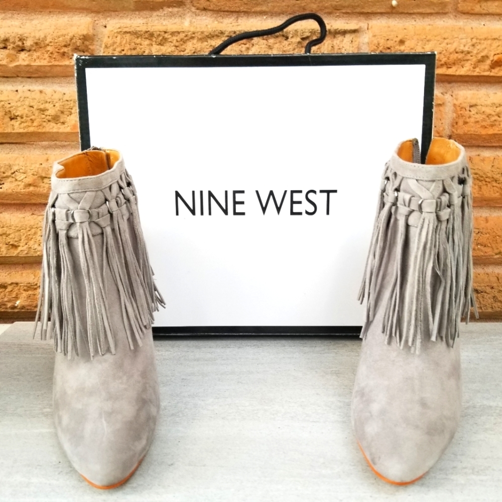 Women's Nine West Suede Plain Pin Heels Fringes Ankle Booties Sz. 8.5